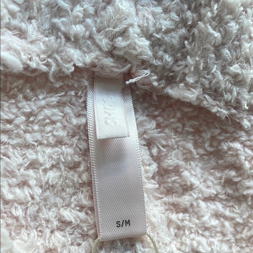 SKIMS Cozy Knit Set in Cream - Picture 2 of 3